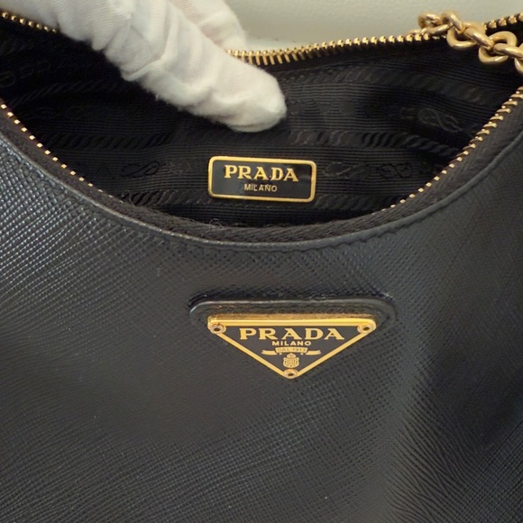 💥Prada Reedition Bag 💼 - Picture 3 of 15